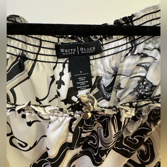 White House Black Market blouse size small - Picture 3 of 5